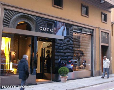 where to buy gucci in florence|florence italy gucci outlet.